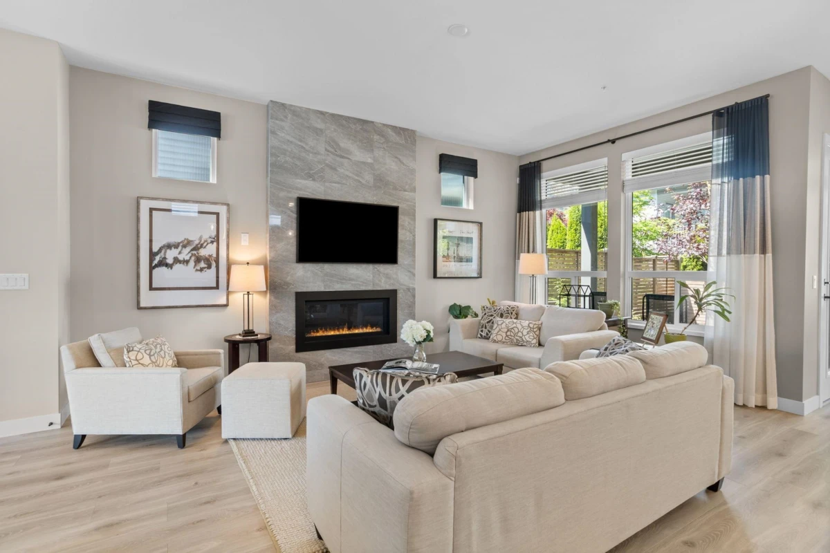 Family Room Photo of 23193 113 Avenue, Maple Ridge, BC