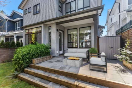 Front Yard Photo of 23193 113 Avenue, Maple Ridge, BC