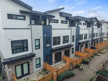 137 535 E 2nd Street, North Vancouver, BC, North Vancouver — Townhouse for sale