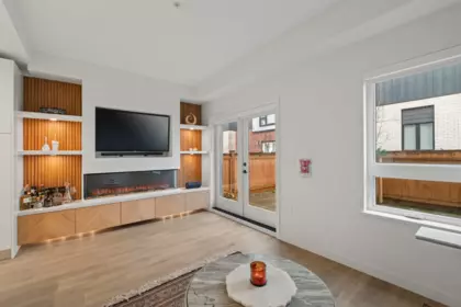 137 535 E 2nd Street, North Vancouver, BC, North Vancouver — Townhouse for sale
