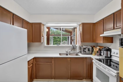 Kitchen Island Photo of 7290 11th Avenue, Burnaby, BC