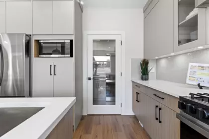Kitchen Island Photo of B 7531 Dunsmuir Street, Mission, BC