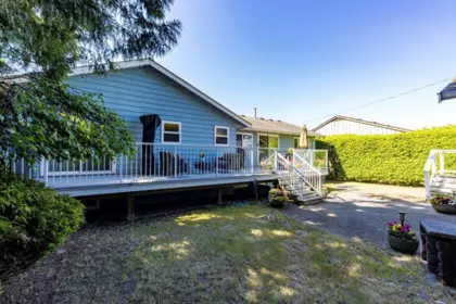Garden / Landscaping Photo of 4085 Rumble Street, Burnaby, BC