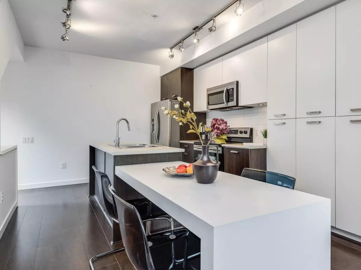 Dining Area Photo of 48 2423 Avon Place, Port Coquitlam, BC