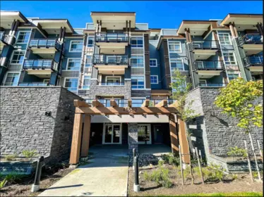 403 45562 Airport Road, Chilliwack, BC, Chilliwack — Apartment/Condo for sale