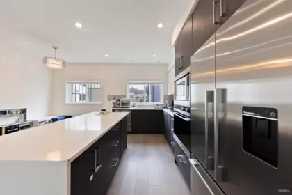 Kitchen Island Photo of 23 9680 Alexandra Road, Richmond, BC