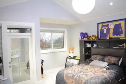 Mudroom Photo of 14548 110a Avenue, Surrey, BC