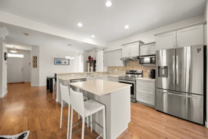 Pantry Photo of 15175 61 Avenue, Surrey, BC