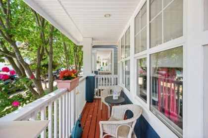 Swimming Pool Photo of 15175 61 Avenue, Surrey, BC