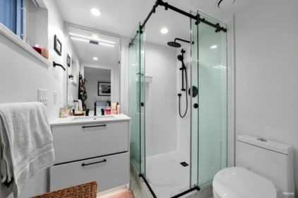 Powder Room Photo of 162 565 E 2nd Street, North Vancouver, BC