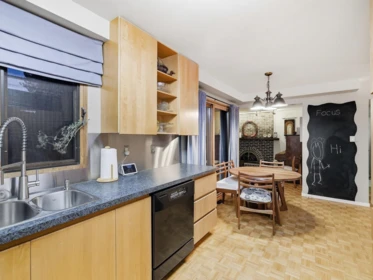 Kitchen Island Photo of 4288 Candlewood Drive, Richmond, BC