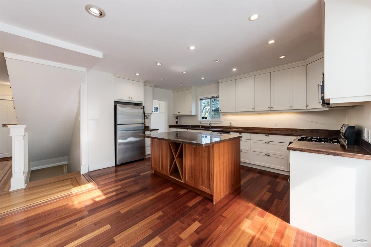 Dining Area Photo of 2146 W 33rd Avenue, Vancouver, BC