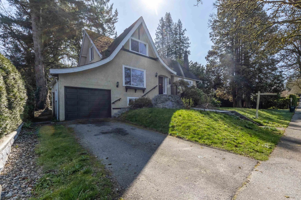 Exterior Rear Photo of 2146 W 33rd Avenue, Vancouver, BC