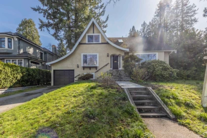 2146 W 33rd Avenue, Vancouver, BC, Vancouver — Single Family Residence for sale