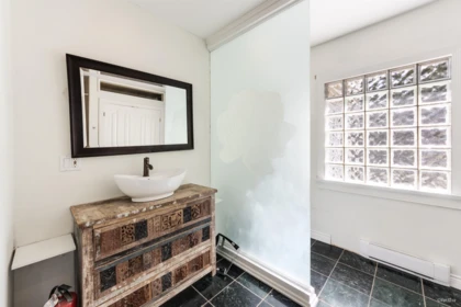 Guest Bathroom Photo of 2146 W 33rd Avenue, Vancouver, BC