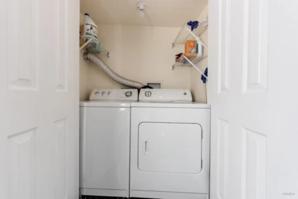 Powder Room Photo of 2146 W 33rd Avenue, Vancouver, BC