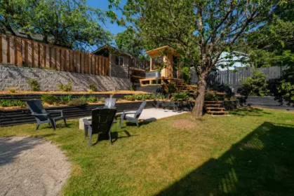 Garden / Landscaping Photo of 1001 Pomona Way, Squamish, BC