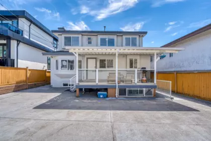 Aerial View of 1033 E 39th Avenue, Vancouver, BC