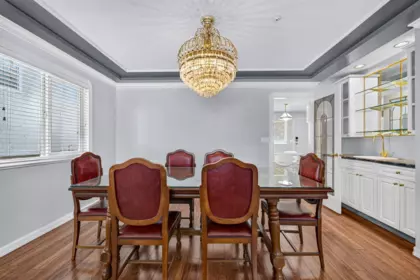 Breakfast Nook Photo of 1033 E 39th Avenue, Vancouver, BC