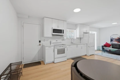 Basement Recreation Room Photo of 14348 Gladstone Drive, Surrey, BC