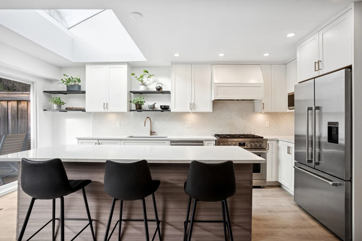 Dining Area Photo of 31 12880 Railway Avenue, Richmond, BC