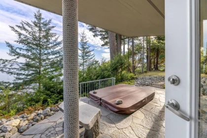 Staircase Photo of 12416 Whitestone Road, Madeira Park, BC
