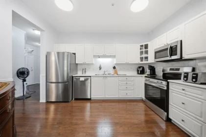 Kitchen Photo of 203 20897 57 Avenue, Langley, BC