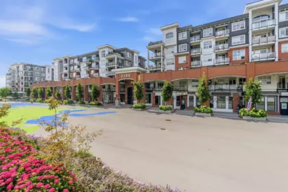 Hot Tub / Spa Photo of 3160 2180 Kelly Avenue, Port Coquitlam, BC