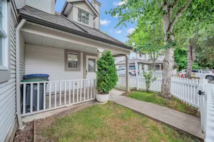 Outdoor Kitchen Photo of 36 16318 82 Avenue, Surrey, BC