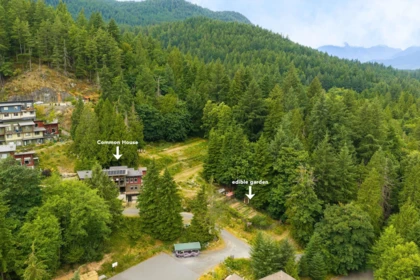 Front Yard Photo of 314 726A Belterra Road, Bowen Island, BC