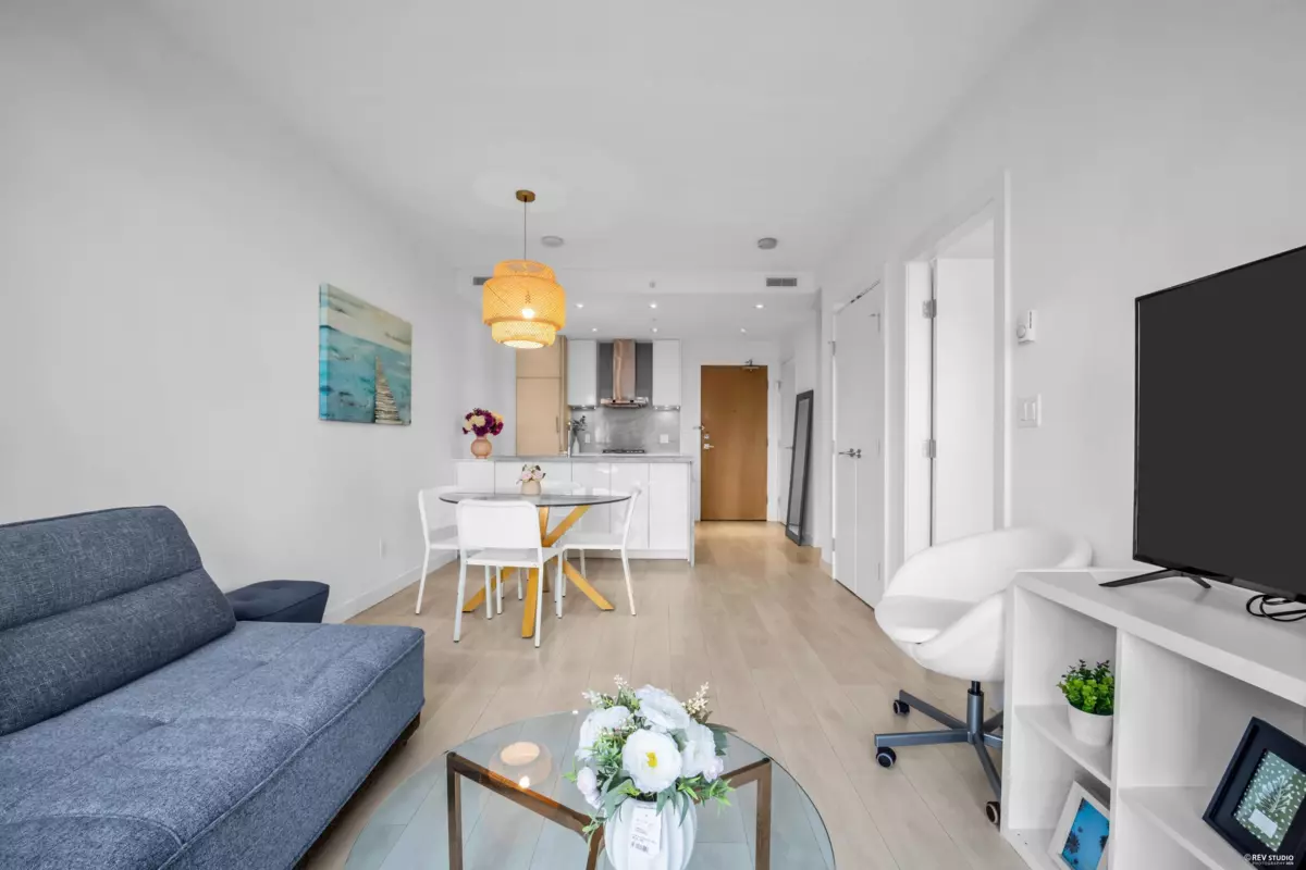 Living Room Photo of 2203 6098 Station Street, Burnaby, BC