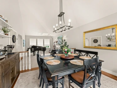 Breakfast Nook Photo of 6089 185 Street, Surrey, BC