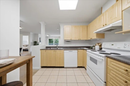 Kitchen Photo of 308 10130 139 Street, Surrey, BC