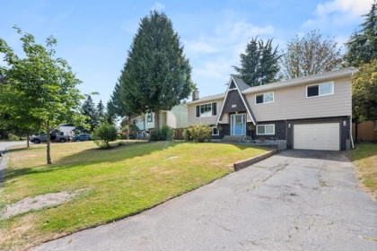 5933 Angus Place, Surrey, BC, Surrey — Single Family Residence for sale