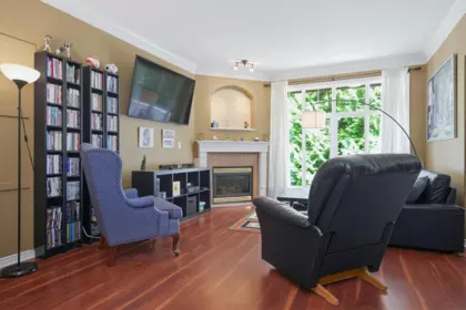 Kitchen Photo of 28 11358 Cottonwood Drive, Maple Ridge, BC