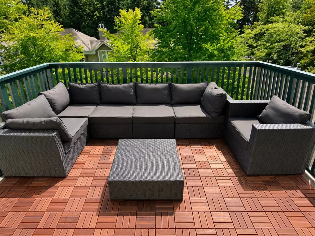 Family Room Photo of 404 5605 Hampton Place, Vancouver, BC