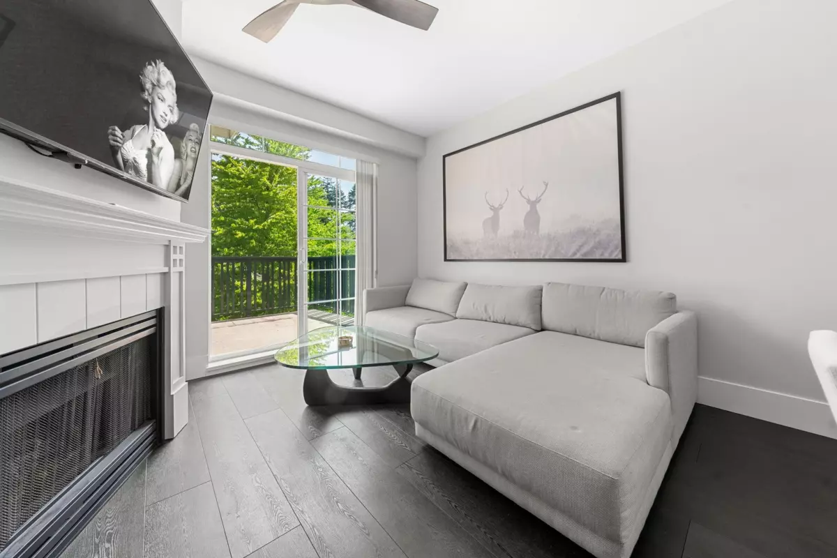 Living Room Photo of 404 5605 Hampton Place, Vancouver, BC