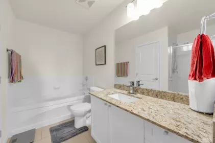 Mudroom Photo of 416 2484 Wilson Avenue, Port Coquitlam, BC