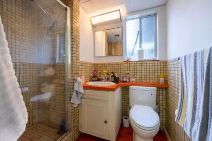Guest Bathroom Photo of 5555 Wallace Road, Richmond, BC