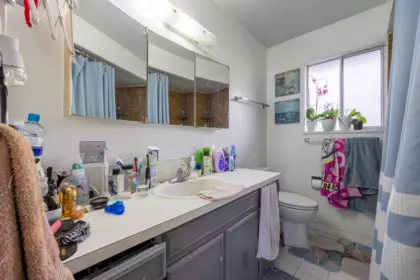 Powder Room Photo of 5555 Wallace Road, Richmond, BC