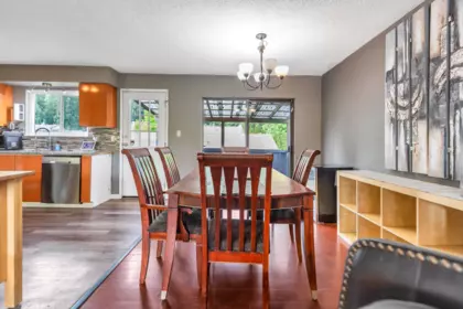 Kitchen Photo of 1231 Prairie Avenue, Port Coquitlam, BC