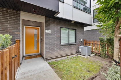 Outdoor Deck Photo of 20 19749 55 Avenue, Langley, BC