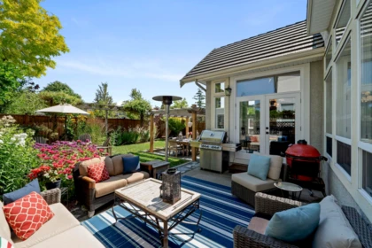 Garden / Landscaping Photo of 3528 Rosemary Heights Crescent, Surrey, BC