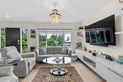 Primary Bedroom Photo of 738 Sylvan Avenue, North Vancouver, BC