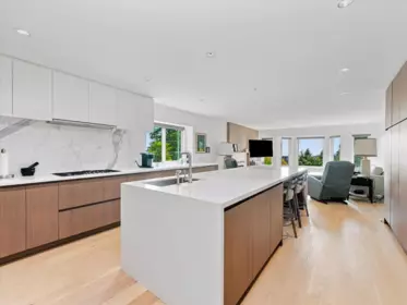 Laundry Room Photo of 990 Leyland Street, West Vancouver, BC
