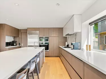 Mudroom Photo of 990 Leyland Street, West Vancouver, BC
