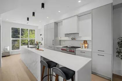 Kitchen Photo of 1493 W 52nd Avenue, Vancouver, BC