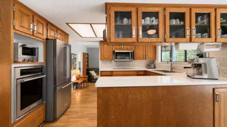 Kitchen Island Photo of 11715 Chateau Wynd, Delta, BC