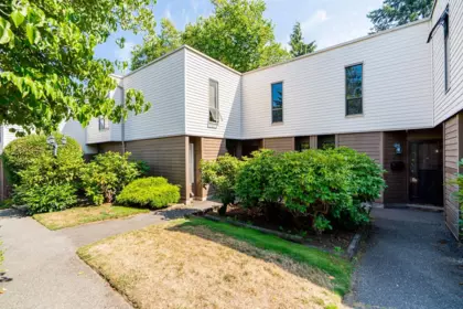 14 9400 128 Street, Surrey, BC, Surrey — Townhouse for sale