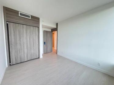 Kitchen Photo of 3102 13778 100 Avenue, Surrey, BC